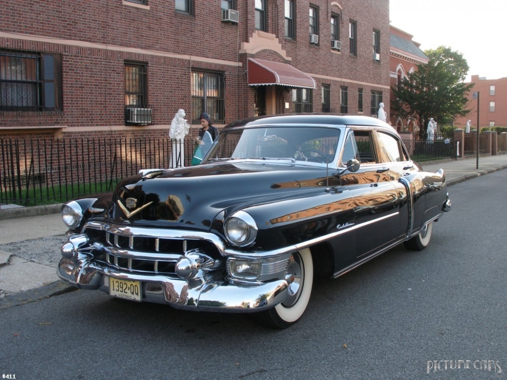 1953-Cadillac-Fleetwood-Front-1000x750.jpg